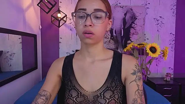 Antonella mc online show from May 16, 2026, 12:48 pm