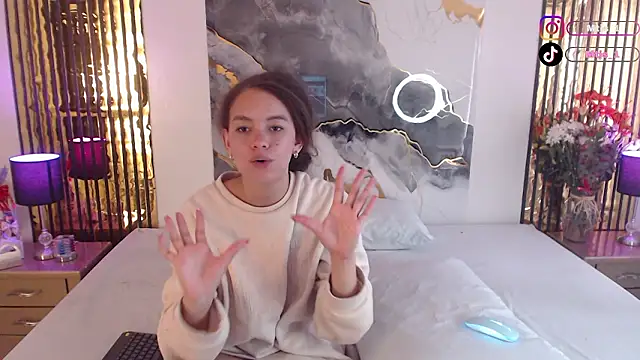 MiticaBrennet  online show from March 13, 2026, 3:07 pm