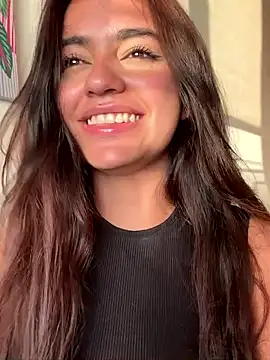 Snapshot of KityOlivia chatting on January 10, 2026, 10:47 pm KityOlivia online show from January 10, 2026, 10:47 pm