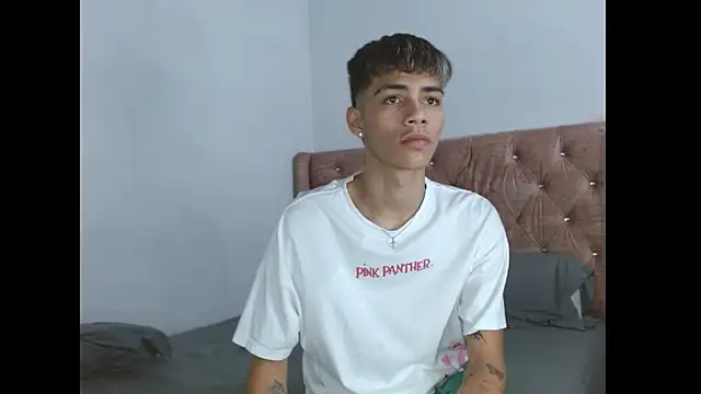 ALEXX BOOY online show from November 24, 2025, 5:29 am