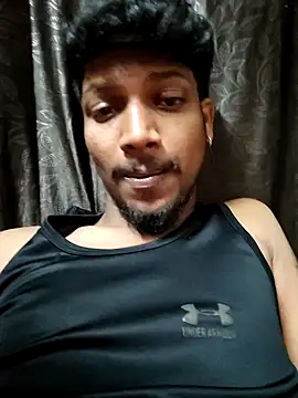 Handsome 09 online show from November 23, 2025, 5:46 pm