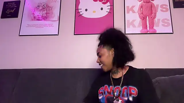 seductivefreak7 online show from December 1, 2025, 5:01 am