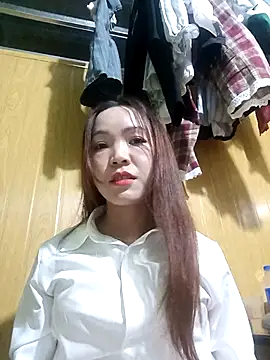 Snapshot of bong-ngo- chatting on November 23, 2025, 8:41 pm bong-ngo- online show from November 23, 2025, 8:41 pm