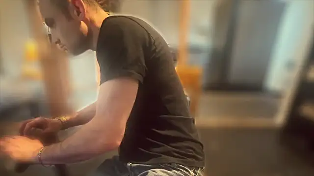 famous1tad online show from January 10, 2026, 6:09 pm