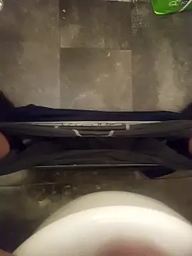 Marshlowe online show from December 2, 2025, 8:08 am