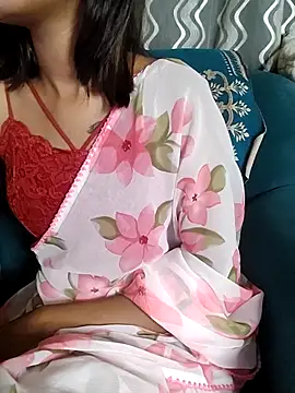 Ammu Kutty143 online show from May 8, 2026, 4:23 pm