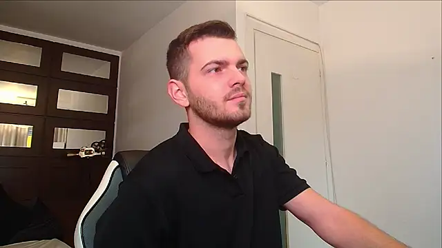 Snapshot of IkerGalee chatting on November 26, 2025, 7:53 am IkerGalee online show from November 26, 2025, 7:53 am