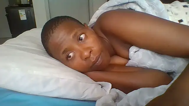 Snapshot of SexyCurves9 chatting on March 31, 2026, 7:53 am SexyCurves9 online show from March 31, 2026, 7:53 am