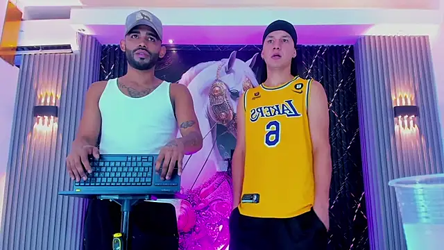 Asmodeohot20 online show from November 25, 2025, 5:51 am