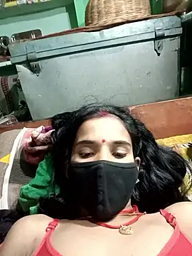 Snapshot of Uma_sain chatting on January 5, 2026, 5:27 pm Uma sain online show from January 5, 2026, 5:27 pm