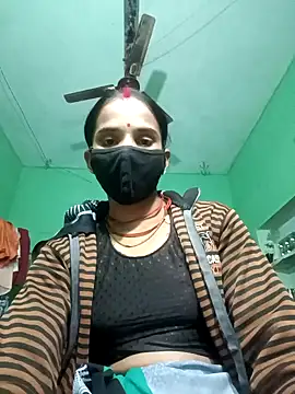 Snapshot of Uma_sain chatting on January 14, 2026, 2:44 pm Uma sain online show from January 14, 2026, 2:44 pm