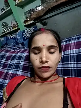 Snapshot of Uma_sain chatting on February 3, 2026, 10:20 am Uma sain online show from February 3, 2026, 10:20 am