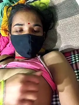 Snapshot of Uma_sain chatting on February 11, 2026, 11:21 pm Uma sain online show from February 11, 2026, 11:21 pm