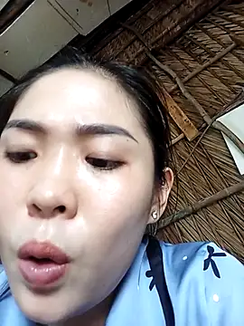 Snapshot of Lin-kute98 chatting on May 9, 2026, 2:28 am Lin-kute98 online show from May 9, 2026, 2:28 am