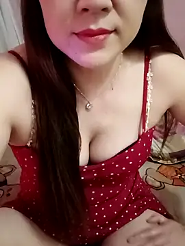 Snapshot of Lily-ross22 chatting on May 8, 2026, 7:52 pm Lily-ross22 online show from May 8, 2026, 7:52 pm