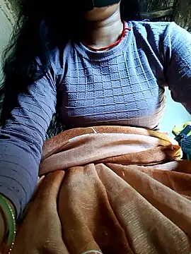 Punam panjabi online show from May 18, 2026, 4:07 am
