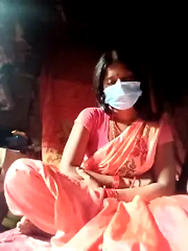 Snapshot of Curvy_Vamikaa chatting on December 1, 2025, 8:41 am Curvy Vamikaa online show from December 1, 2025, 8:41 am