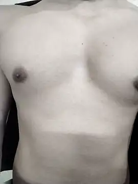 Snapshot of Dr_sahab_31 chatting on November 24, 2025, 10:15 am Dr sahab 31 online show from November 24, 2025, 10:15 am