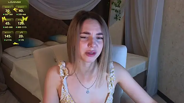 molly crystal online show from January 6, 2026, 1:31 am