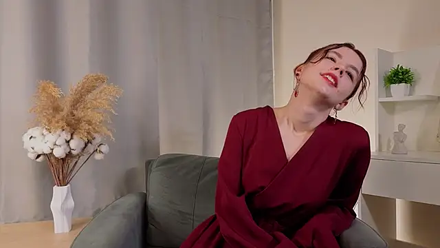 SharaSauer online show from November 28, 2025, 2:25 am