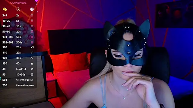  Sweet  Cat  online show from December 4, 2025, 9:23 pm