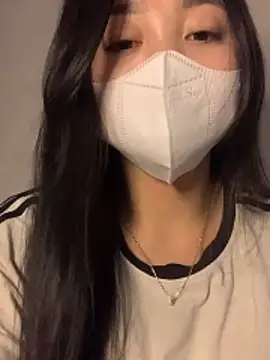 lana-kan online show from March 20, 2026, 2:11 pm