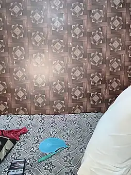 Sexy komal02 online show from May 19, 2026, 1:17 pm