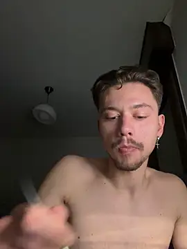 LEODR25 online show from November 25, 2025, 9:59 pm