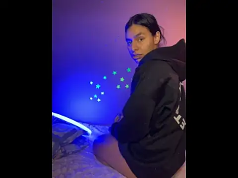 Snapshot of SaraAndrade_ chatting on January 19, 2026, 1:15 pm SaraAndrade online show from January 19, 2026, 1:15 pm