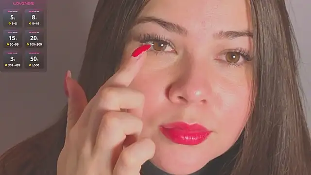 Snapshot of amyvans_ chatting on February 10, 2026, 9:30 pm amyvans online show from February 10, 2026, 9:30 pm