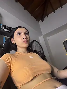 Snapshot of Megan_foro chatting on November 28, 2025, 4:48 am Megan foro online show from November 28, 2025, 4:48 am