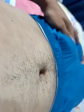 tupapi10  online show from November 25, 2025, 1:16 am