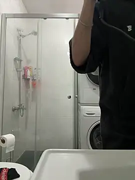 Snapshot of Bigefe chatting on February 15, 2026, 8:16 pm Bigefe online show from February 15, 2026, 8:16 pm