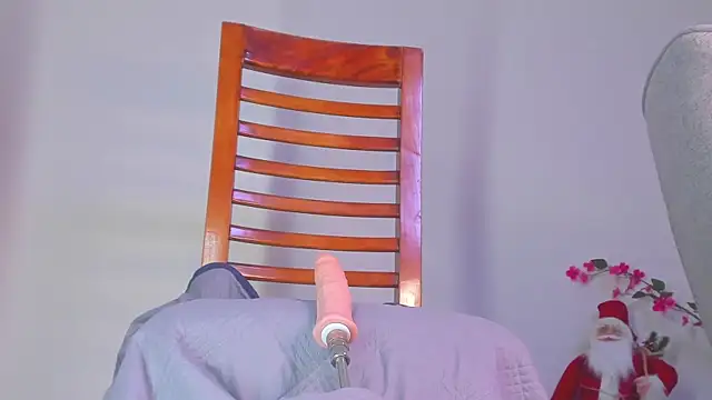 sophie 1  online show from January 11, 2026, 8:47 pm