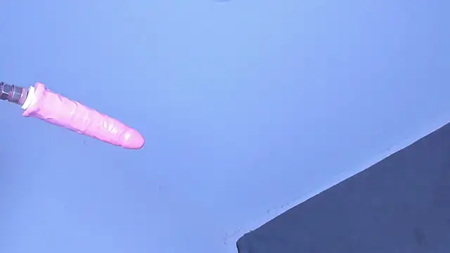 Snapshot of sophie_1_ chatting on February 5, 2026, 3:55 am sophie 1 online show from February 5, 2026, 3:55 am