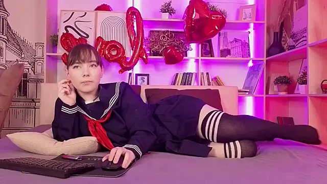 Snapshot of YukiNort chatting on February 17, 2026, 5:30 pm YukiNort online show from February 17, 2026, 5:30 pm