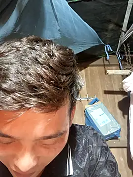 sanu551 online show from February 26, 2026, 1:21 pm