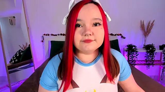 Snapshot of Rose_Luvv chatting on February 20, 2026, 7:32 am Rose Luvv online show from February 20, 2026, 7:32 am