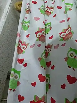 Snapshot of Alvarezz0202 chatting on February 24, 2026, 4:54 am Alvarezz0202 online show from February 24, 2026, 4:54 am