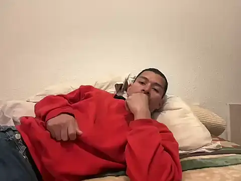 Snapshot of esleider12 chatting on December 1, 2025, 10:53 am esleider12 online show from December 1, 2025, 10:53 am