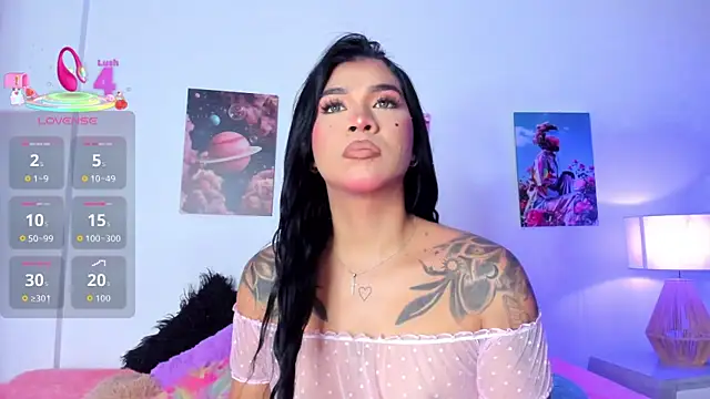 camila hott69  online show from March 13, 2026, 3:24 am