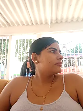 virgin cunt online show from December 5, 2025, 12:14 pm