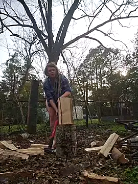 Snapshot of Horny_hippie chatting on December 13, 2024, 8:37 pm Horny hippie online show from December 13, 2024, 8:37 pm