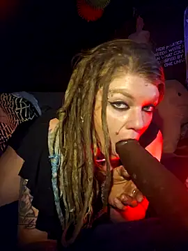 Snapshot of Horny_hippie chatting on February 25, 2025, 6:36 am Horny hippie online show from February 25, 2025, 6:36 am