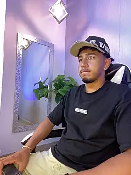 Snapshot of Brand_Collins chatting on April 9, 2026, 11:59 am Brand Collins online show from April 9, 2026, 11:59 am