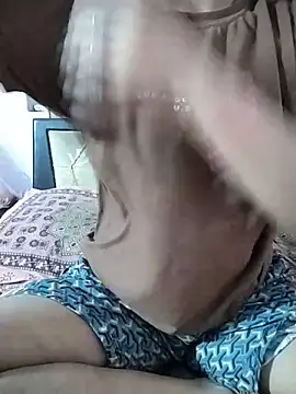 Snapshot of RASHMI_SHARMA9 chatting on June 26, 2026, 6:12 pm RASHMI SHARMA9 online show from June 26, 2026, 6:12 pm