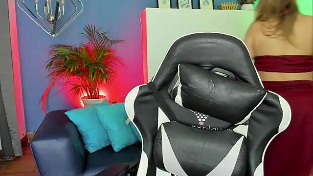 Anto Thompson online show from April 16, 2026, 9:04 pm