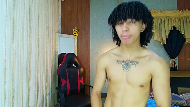 Snapshot of kim_curlyy chatting on April 2, 2026, 1:09 pm kim curlyy online show from April 2, 2026, 1:09 pm