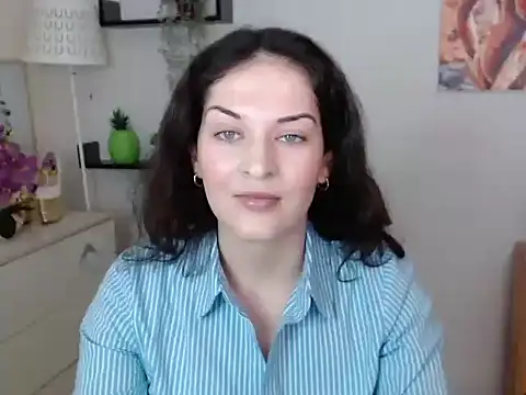 Snapshot of Scarletfree chatting on November 28, 2025, 7:00 am Scarletfree online show from November 28, 2025, 7:00 am