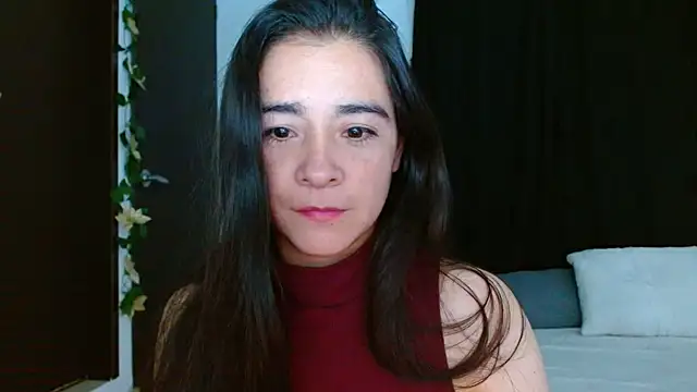 seductrixee online show from January 14, 2026, 5:46 am